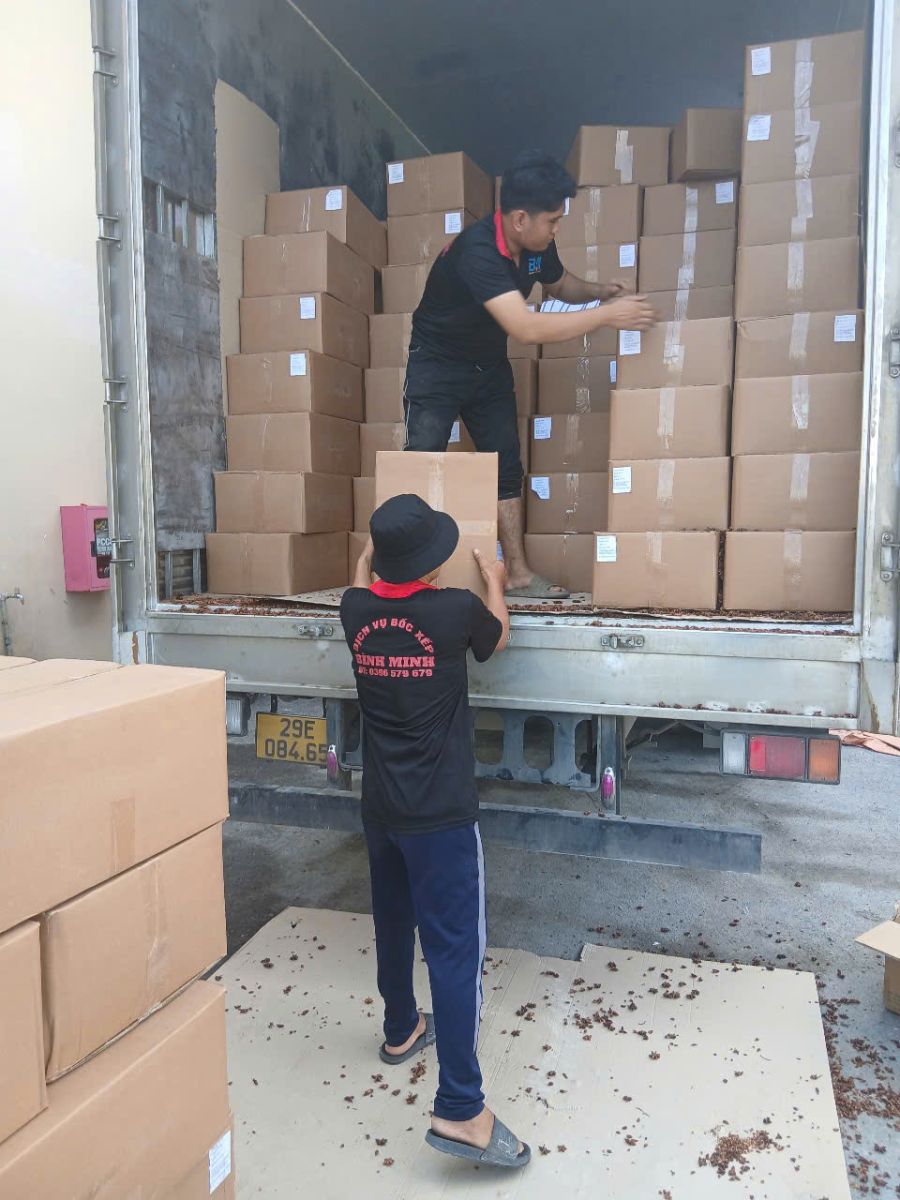 bốc xếp tại kcn long đức - đồng nai